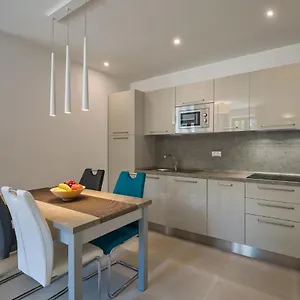 Mare Apartment Novigrad Istria
